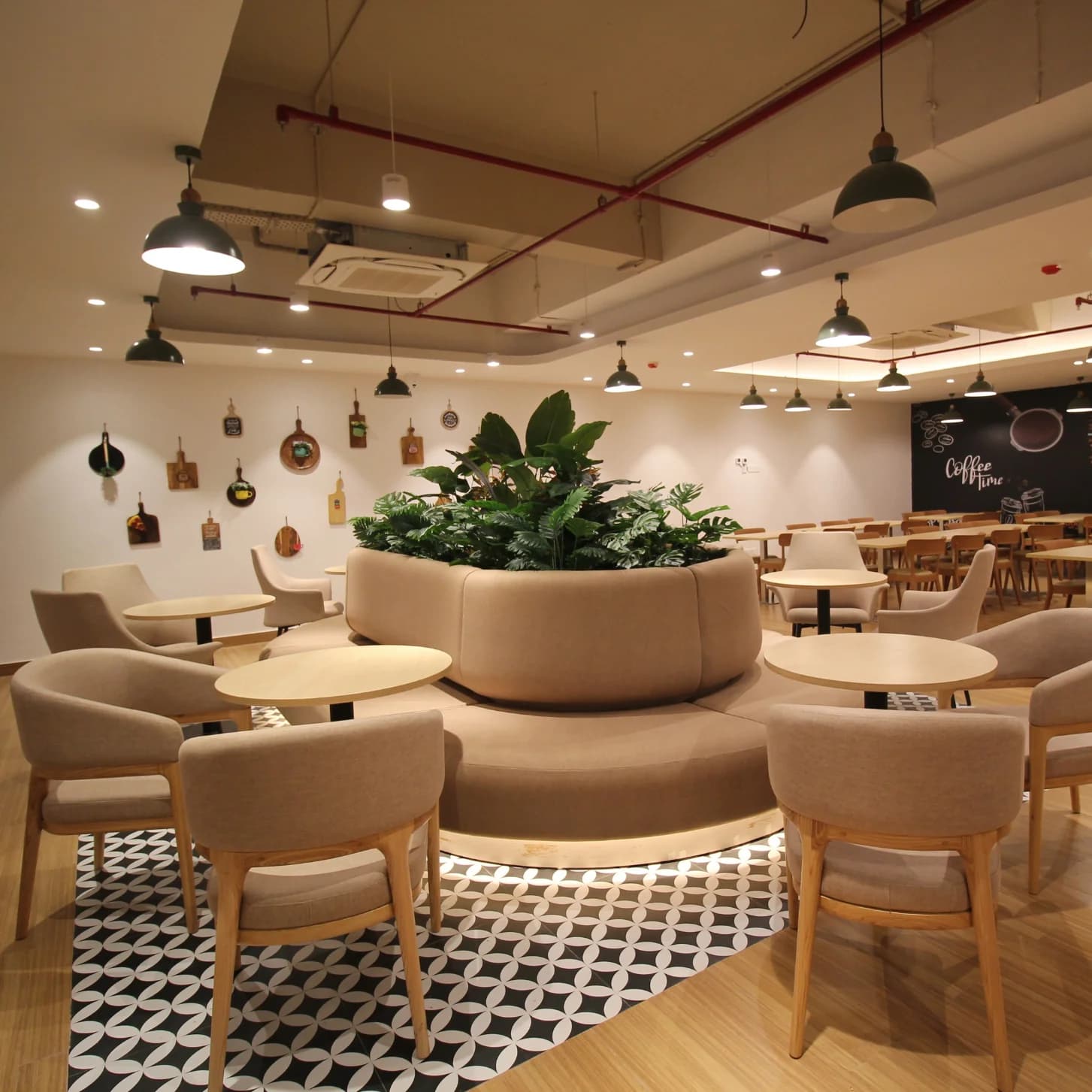 Udyog Vihar gallery 2